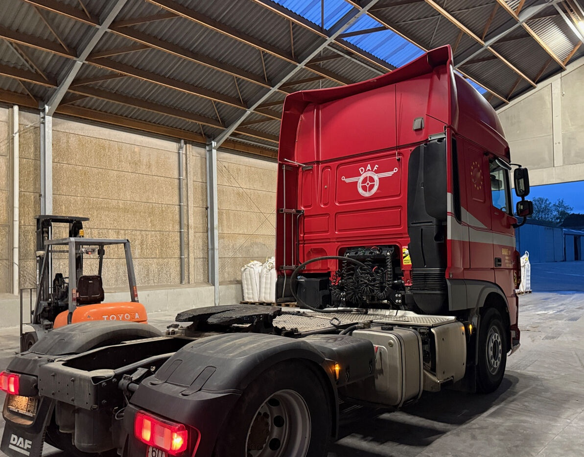 DAF DAF XF 480 SSC - Cabeza tractora: foto 4 DAF DAF XF 480 SSC - Cabeza tractora: foto 4