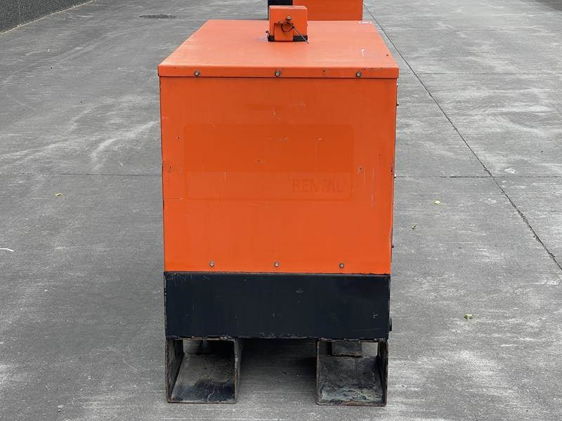 Europower EPS 113 TDE - Generador industriale: foto 2 Europower EPS 113 TDE - Generador industriale: foto 2