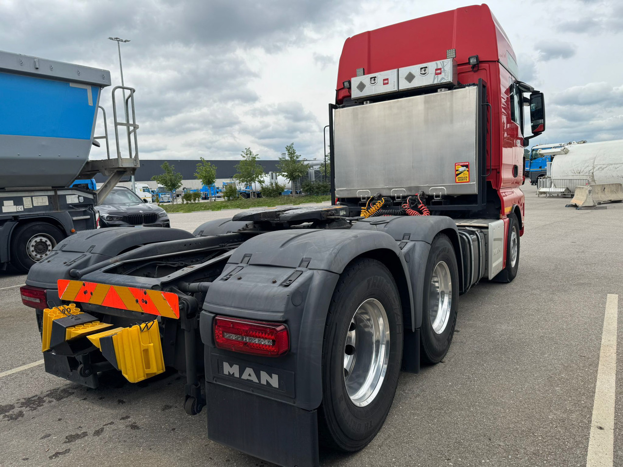 MAN TGX 26.560 6x4 / 2017 - Cabeza tractora: foto 2 MAN TGX 26.560 6x4 / 2017 - Cabeza tractora: foto 2
