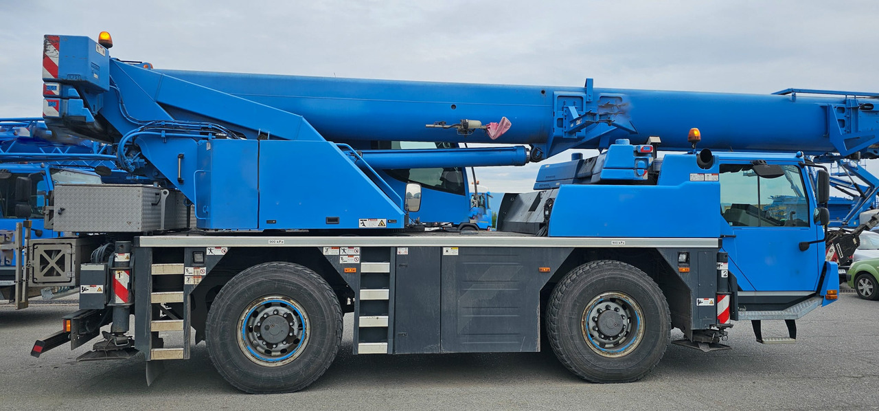 LIEBHERR LTM 1040-2.1 - Autogrúa: foto 2 LIEBHERR LTM 1040-2.1 - Autogrúa: foto 2