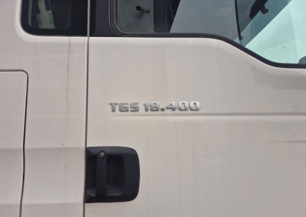 MAN TGS 18-400 Euro 6 ADR c. siodłowy, nadaje się do nauki jazdy - Cabeza tractora: foto 4 MAN TGS 18-400 Euro 6 ADR c. siodłowy, nadaje się do nauki jazdy - Cabeza tractora: foto 4