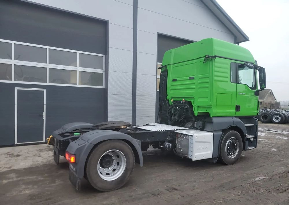MAN TGX 18-460 EURO 6 - Cabeza tractora: foto 4 MAN TGX 18-460 EURO 6 - Cabeza tractora: foto 4