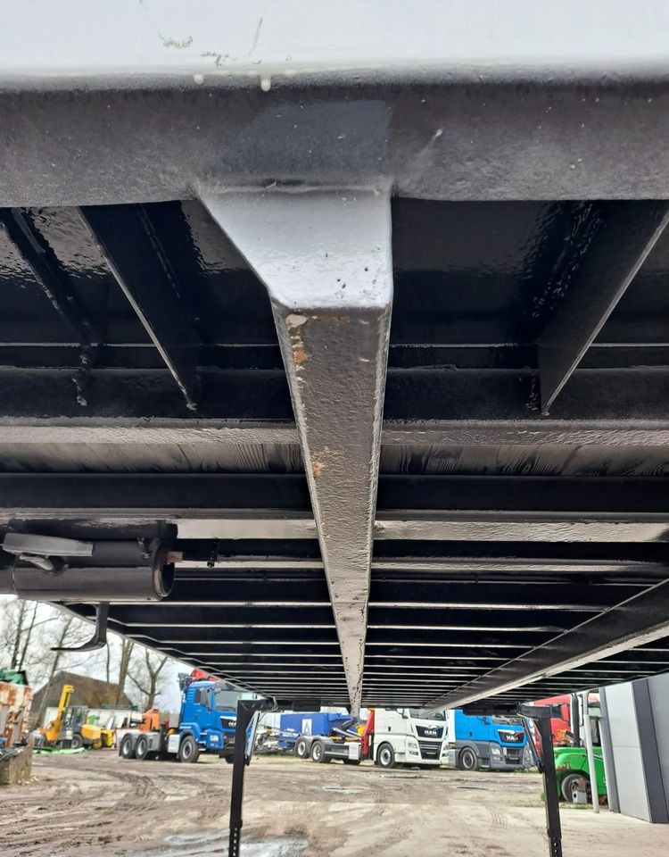 Krone Kontener BDF 7.45m 18 palet - Caja cerrada: foto 3 Krone Kontener BDF 7.45m 18 palet - Caja cerrada: foto 3