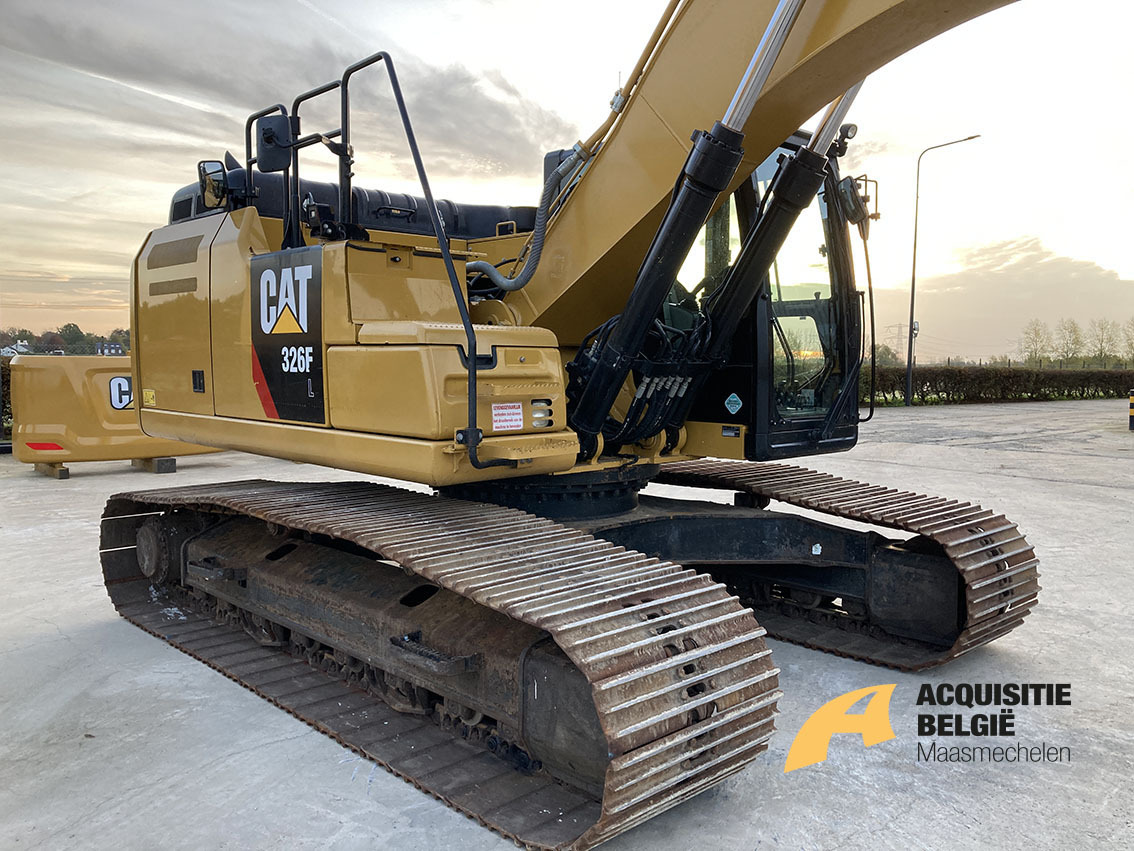 CATERPILLAR 326FL - Excavadora de cadenas: foto 5 CATERPILLAR 326FL - Excavadora de cadenas: foto 5