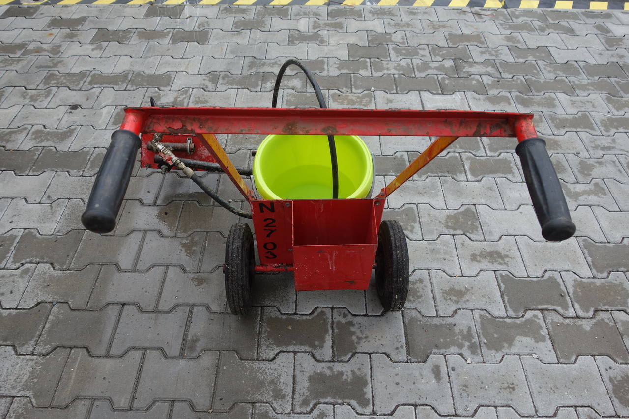 3M 3M Stamark Grundierungssprühgerät Straßenmarkierung - Construcción de carreteras: foto 4 3M 3M Stamark Grundierungssprühgerät Straßenmarkierung - Construcción de carreteras: foto 4