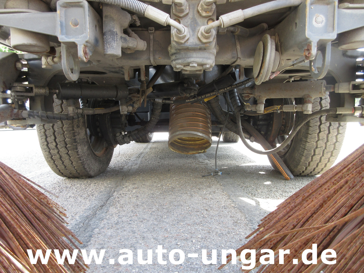 BUCHER CityCat CC1000 ERSATZTEILTRÄGER Kehrmaschine SPAREPARTS - Barredora vial: foto 4 BUCHER CityCat CC1000 ERSATZTEILTRÄGER Kehrmaschine SPAREPARTS - Barredora vial: foto 4