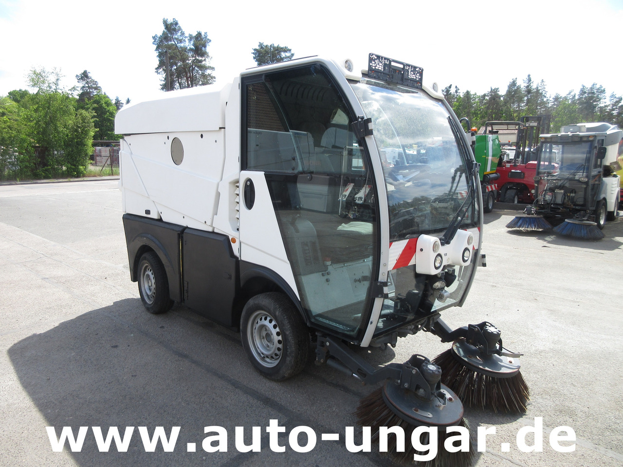 BUCHER CityCat CC1000 ERSATZTEILTRÄGER Kehrmaschine SPAREPARTS - Barredora vial: foto 2 BUCHER CityCat CC1000 ERSATZTEILTRÄGER Kehrmaschine SPAREPARTS - Barredora vial: foto 2