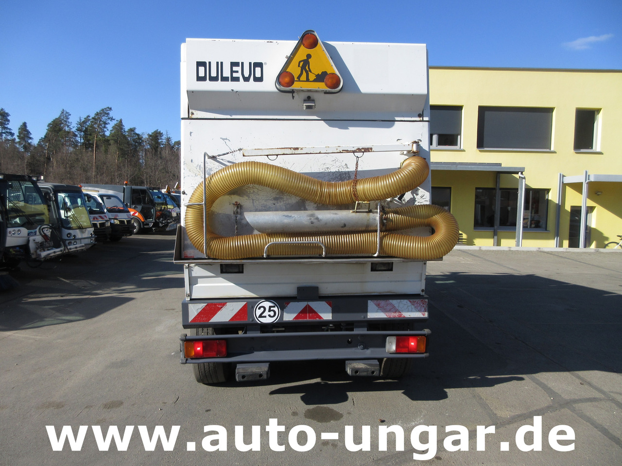 DULEVO 5000 City Hochentleerung Handsaugschlauch Frontbesen 4x4x4 - Barredora vial: foto 4 DULEVO 5000 City Hochentleerung Handsaugschlauch Frontbesen 4x4x4 - Barredora vial: foto 4