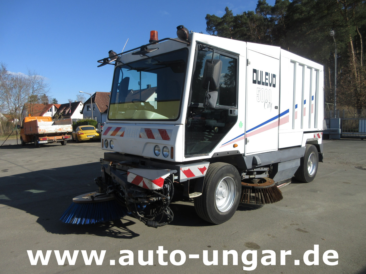 DULEVO 5000 City Hochentleerung Handsaugschlauch Frontbesen 4x4x4 - Barredora vial: foto 1 DULEVO 5000 City Hochentleerung Handsaugschlauch Frontbesen 4x4x4 - Barredora vial: foto 1