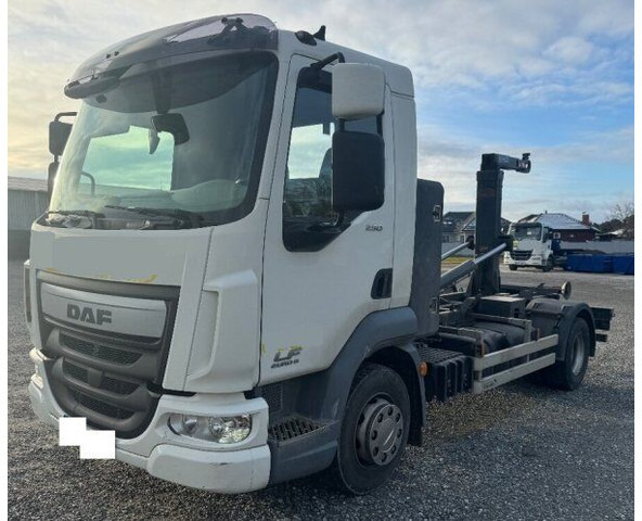 DAF LF250 FA - Camión multibasculante: foto 4 DAF LF250 FA - Camión multibasculante: foto 4