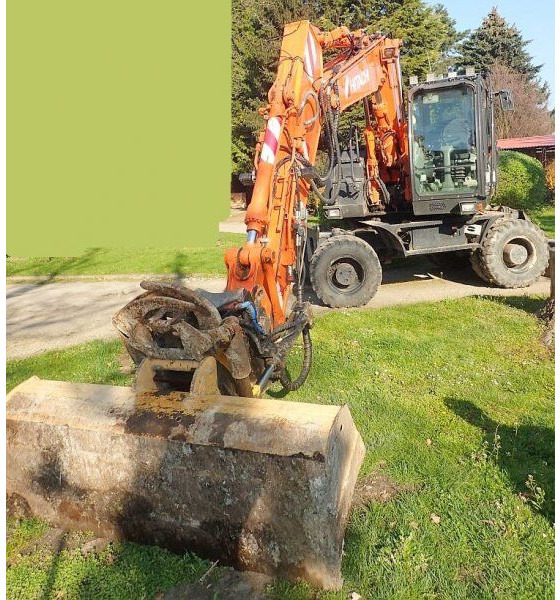 Hitachi Zaxis 140W-5B - Excavadora de ruedas: foto 4 Hitachi Zaxis 140W-5B - Excavadora de ruedas: foto 4