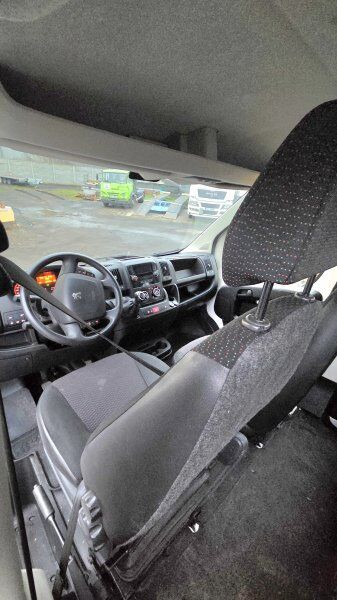 Volquete furgoneta Peugeot Boxer 2.2 Hdi: foto 7 Volquete furgoneta Peugeot Boxer 2.2 Hdi: foto 7