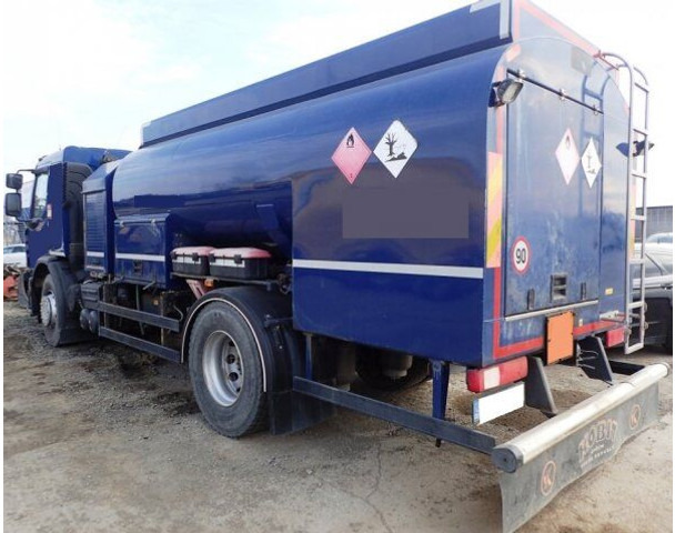 Renault 19.5t +8m3 (5+3) Kobit - Camión cisterna: foto 3 Renault 19.5t +8m3 (5+3) Kobit - Camión cisterna: foto 3