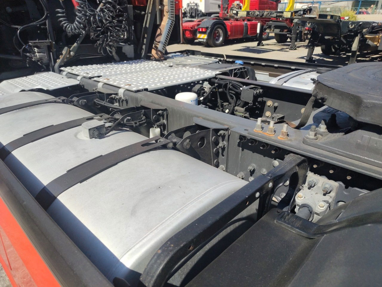 Cabeza tractora Volvo FH 13.500: foto 7