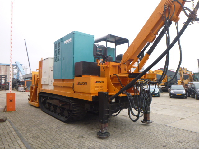 MOROOKA MST1500VD - D-SFC1C-11M - Maquinaria para hormigón: foto 5 MOROOKA MST1500VD - D-SFC1C-11M - Maquinaria para hormigón: foto 5