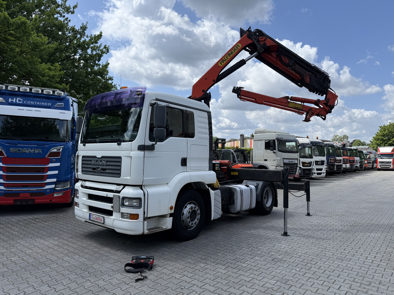 MAN TGA 18.430 Kran Palfinger 16502 Jib 26.5 Meter - Cabeza tractora: foto 1 MAN TGA 18.430 Kran Palfinger 16502 Jib 26.5 Meter - Cabeza tractora: foto 1