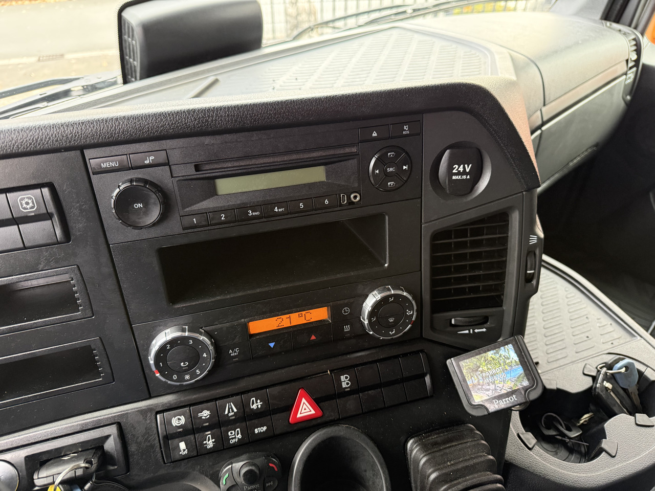 Mercedes-Benz Arocs 2642 LS 6X4 - Cabeza tractora: foto 5 Mercedes-Benz Arocs 2642 LS 6X4 - Cabeza tractora: foto 5