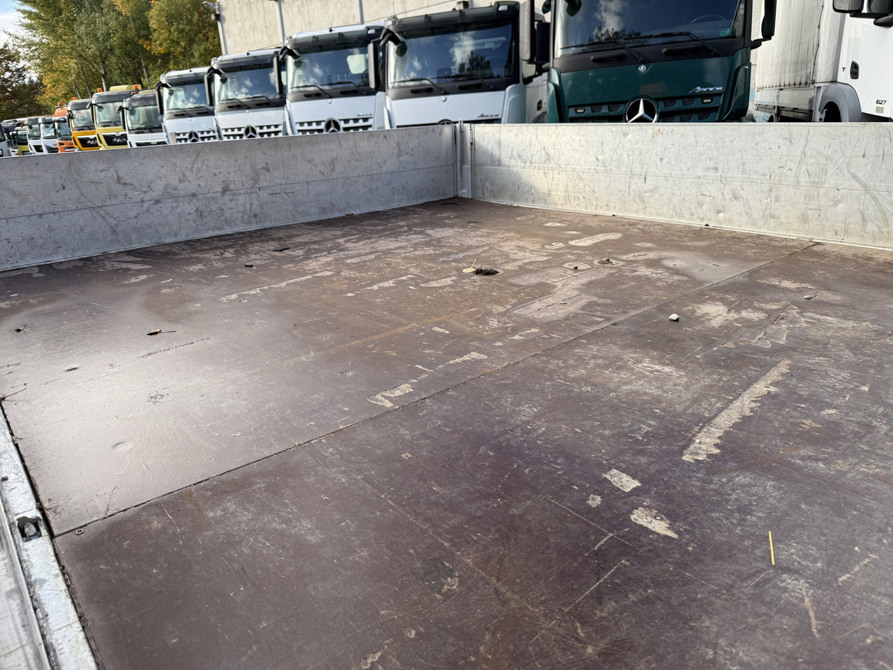 Iveco EuroCargo 75E16 Kran Hiab 055-2 - Camión caja abierta, Camión grúa: foto 3 Iveco EuroCargo 75E16 Kran Hiab 055-2 - Camión caja abierta, Camión grúa: foto 3