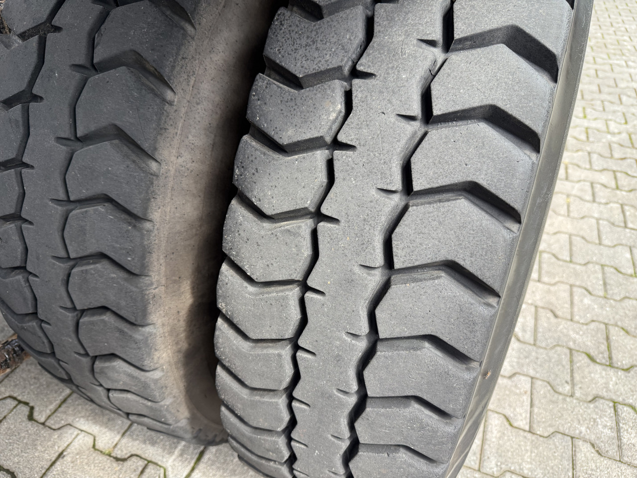 MAN TGS 26.480 6X6H Haken - Camión multibasculante: foto 2 MAN TGS 26.480 6X6H Haken - Camión multibasculante: foto 2