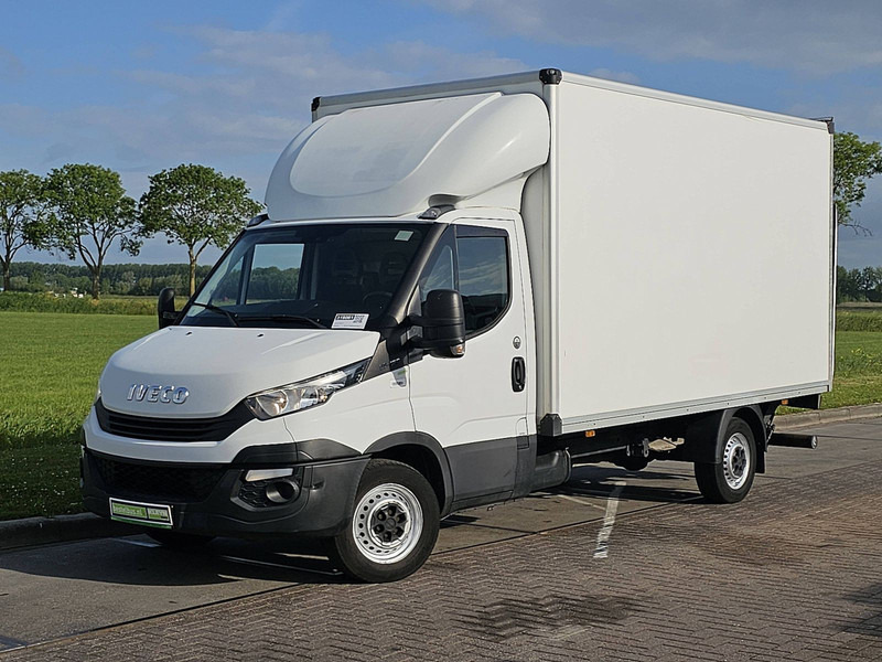 Iveco Daily - Furgoneta caja cerrada: foto 2 Iveco Daily - Furgoneta caja cerrada: foto 2