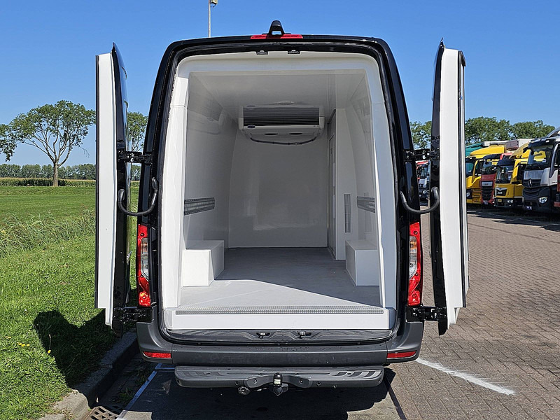 Furgoneta frigorifica Mercedes-Benz Sprinter 315 L3H2 Koelwagen Nieuw: foto 11
