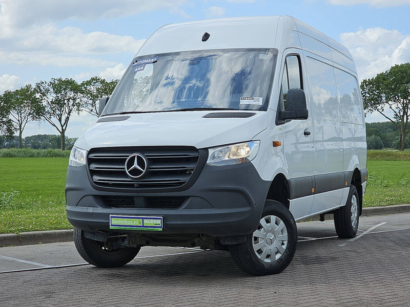 Mercedes-Benz Sprinter 316 CDI 4X4 AUT. L2H2 - Furgón: foto 1 Mercedes-Benz Sprinter 316 CDI 4X4 AUT. L2H2 - Furgón: foto 1
