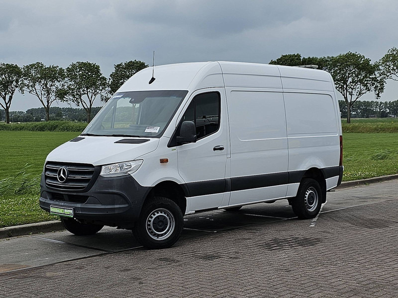 Mercedes-Benz Sprinter 316 L2H2 Mbux 4x4 Autom! - Furgón: foto 2 Mercedes-Benz Sprinter 316 L2H2 Mbux 4x4 Autom! - Furgón: foto 2