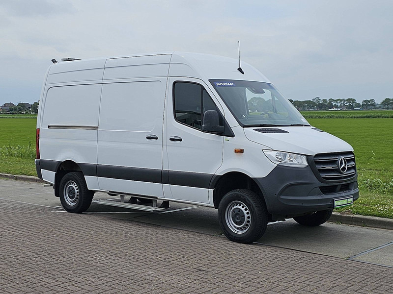 Mercedes-Benz Sprinter 316 L2H2 Mbux 4x4 Autom! - Furgón: foto 5 Mercedes-Benz Sprinter 316 L2H2 Mbux 4x4 Autom! - Furgón: foto 5