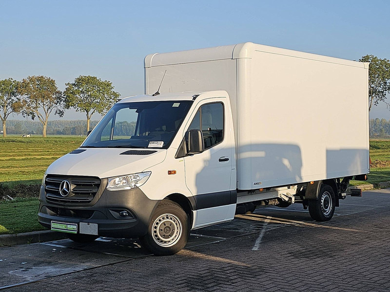 Mercedes-Benz Sprinter 317 Bakwagen Laadklep! - Furgoneta caja cerrada: foto 2 Mercedes-Benz Sprinter 317 Bakwagen Laadklep! - Furgoneta caja cerrada: foto 2