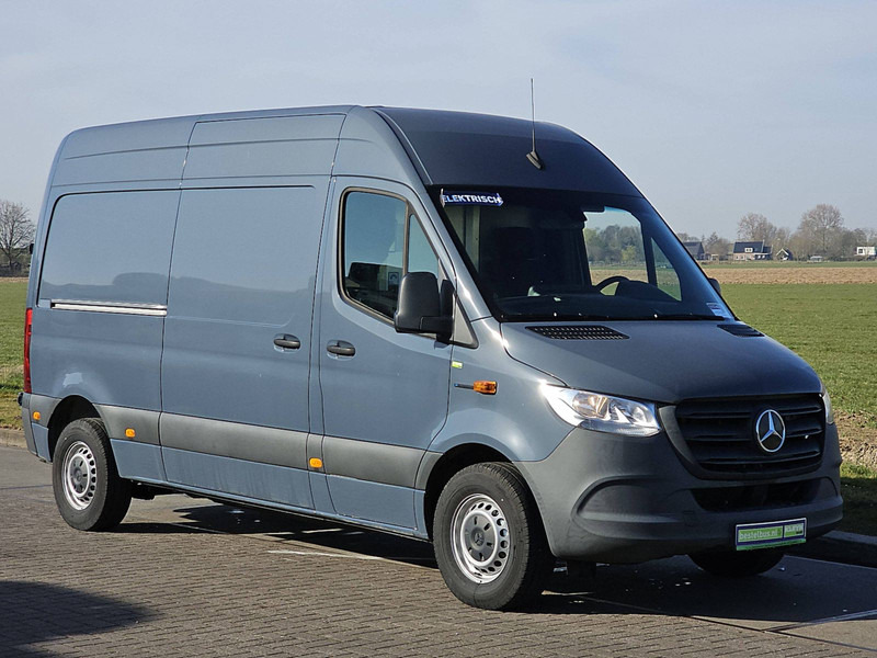 Mercedes-Benz eSprinter L2H2 41kWh Demo! - Furgón, Furgoneta eléctrica: foto 5 Mercedes-Benz eSprinter L2H2 41kWh Demo! - Furgón, Furgoneta eléctrica: foto 5