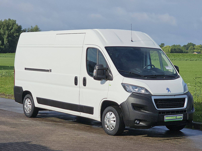 Peugeot Boxer 2.0 BHDI 130 L3H2 36 dkm - Furgoneta pequeña: foto 5 Peugeot Boxer 2.0 BHDI 130 L3H2 36 dkm - Furgoneta pequeña: foto 5