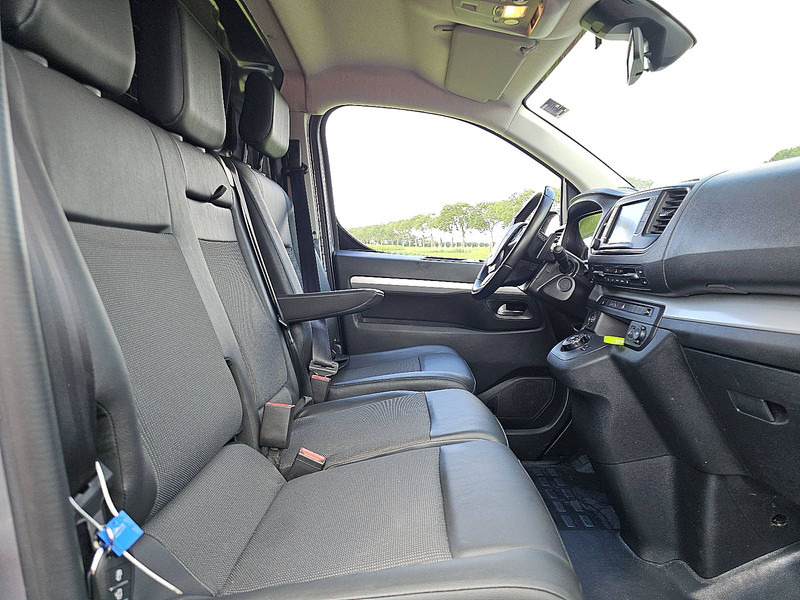 Furgoneta pequeña Peugeot Expert 2.0 L3 SPORT Autm 177Pk!: foto 7 Furgoneta pequeña Peugeot Expert 2.0 L3 SPORT Autm 177Pk!: foto 7