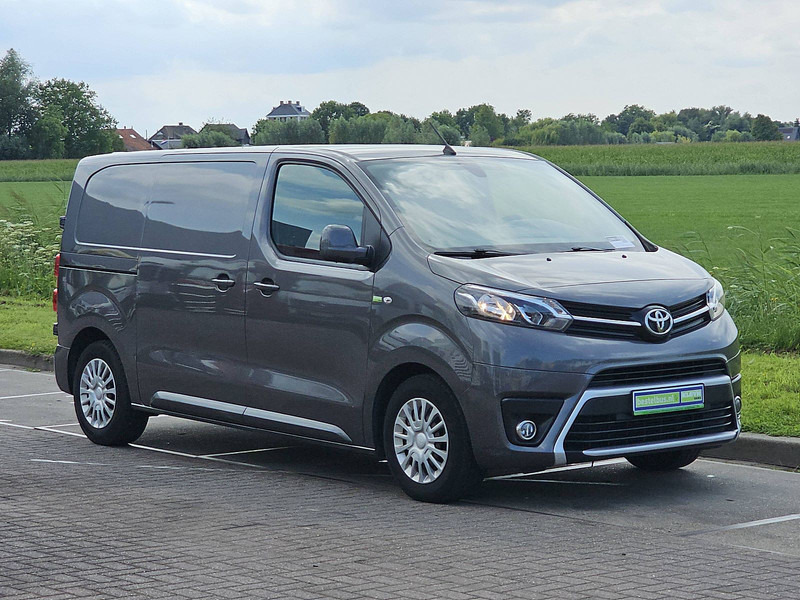 Toyota pro-ace 2.0 L2 2x-Zijdeur MARGE! - Furgoneta pequeña: foto 5 Toyota pro-ace 2.0 L2 2x-Zijdeur MARGE! - Furgoneta pequeña: foto 5
