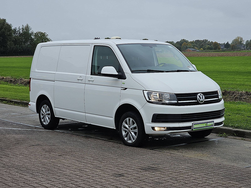 Volkswagen Transporter 2.0 TDI 115 EDITION L1H1 - Furgoneta pequeña: foto 5 Volkswagen Transporter 2.0 TDI 115 EDITION L1H1 - Furgoneta pequeña: foto 5