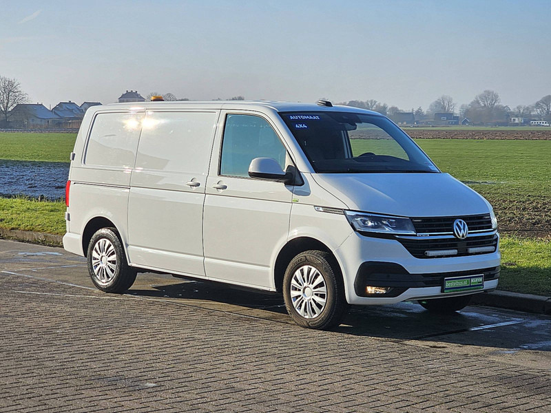 Volkswagen Transporter 2.0 TDI L1H1 4MOTION LED! - Furgoneta pequeña: foto 5 Volkswagen Transporter 2.0 TDI L1H1 4MOTION LED! - Furgoneta pequeña: foto 5
