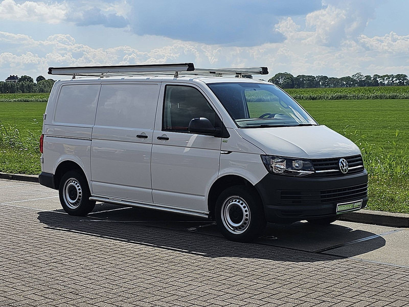 Volkswagen Transporter 2.0 TDI ac EURO6 - Furgoneta pequeña: foto 5 Volkswagen Transporter 2.0 TDI ac EURO6 - Furgoneta pequeña: foto 5