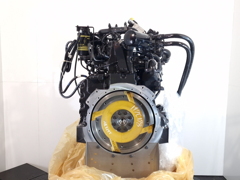 Cummins Komatsu QSB4.5/ SAA4D107E-3 CPL4731 New Engine (Plant) - Motor para Maquinaria de construcción: foto 2 Cummins Komatsu QSB4.5/ SAA4D107E-3 CPL4731 New Engine (Plant) - Motor para Maquinaria de construcción: foto 2