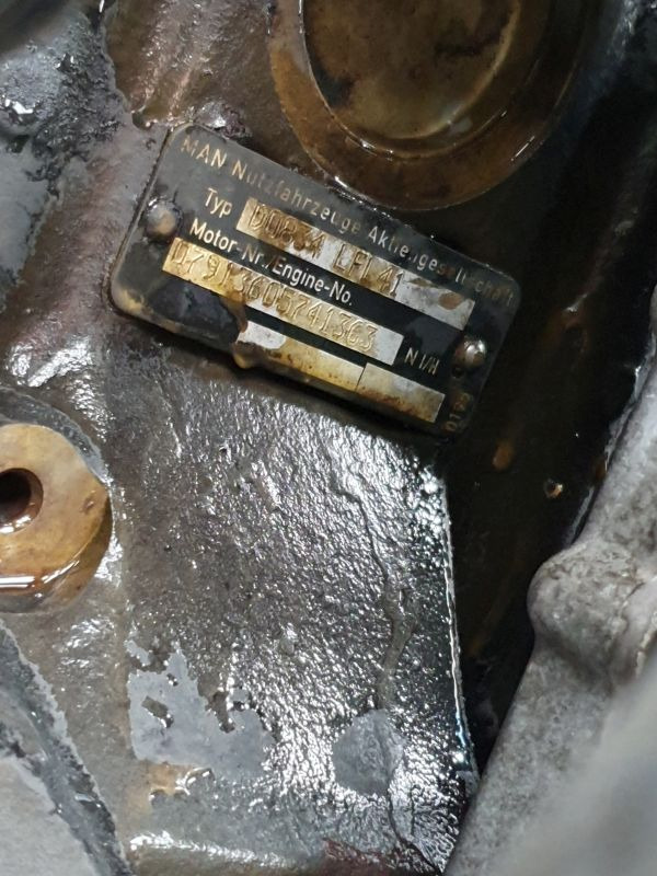 MAN D0834 LFL41 - Motor para Camión: foto 2 MAN D0834 LFL41 - Motor para Camión: foto 2