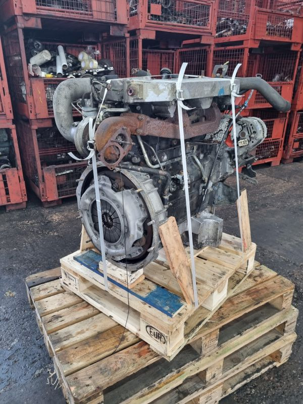 Perkins 1004.4T Engine (Plant) - Motor para Maquinaria de construcción: foto 1 Perkins 1004.4T Engine (Plant) - Motor para Maquinaria de construcción: foto 1