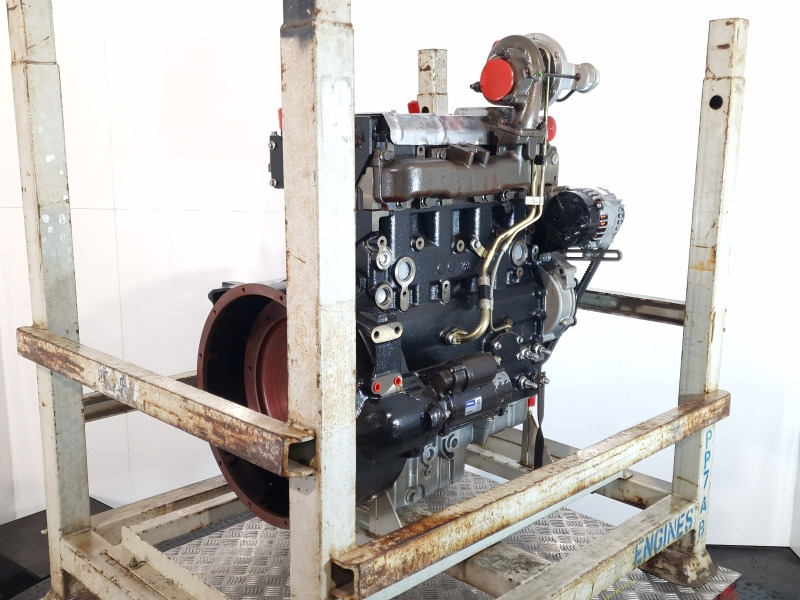 Perkins 1104D-44TA Engine (Plant) - Motor para Maquinaria de construcción: foto 1 Perkins 1104D-44TA Engine (Plant) - Motor para Maquinaria de construcción: foto 1