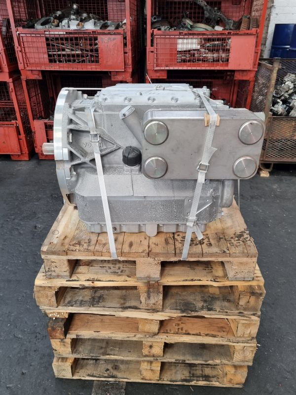 Voith 864.6 F3VTORO-8,5 Gearbox - Caja de cambios: foto 4 Voith 864.6 F3VTORO-8,5 Gearbox - Caja de cambios: foto 4