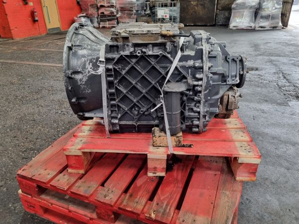 Volvo AT2412C Gearbox - Caja de cambios: foto 3 Volvo AT2412C Gearbox - Caja de cambios: foto 3