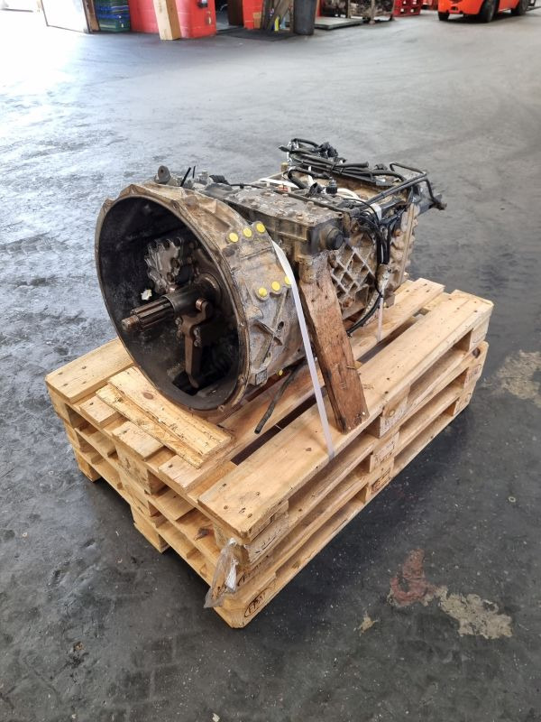 ZF 8S1620TD Gearbox - Caja de cambios: foto 3 ZF 8S1620TD Gearbox - Caja de cambios: foto 3
