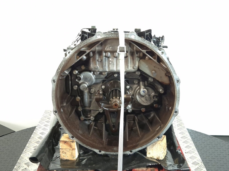 ZF Astronic 12AS2330TD Gearbox - Caja de cambios: foto 2 ZF Astronic 12AS2330TD Gearbox - Caja de cambios: foto 2