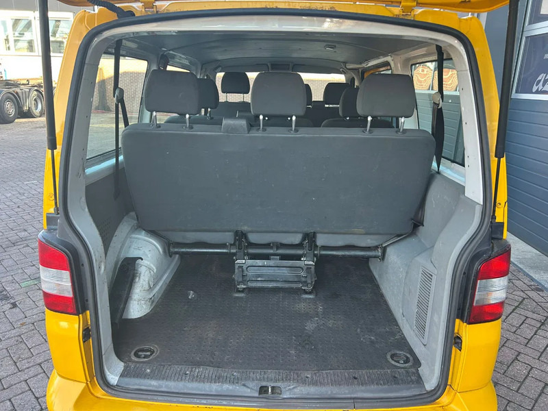 Autobús Volkswagen Transporter Kombi: foto 7 Autobús Volkswagen Transporter Kombi: foto 7