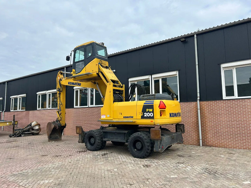 Excavadora de ruedas Komatsu PW200: foto 6 Excavadora de ruedas Komatsu PW200: foto 6