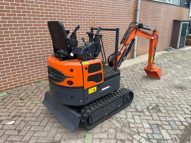 Rhino RTE-11B - Miniexcavadora: foto 3 Rhino RTE-11B - Miniexcavadora: foto 3