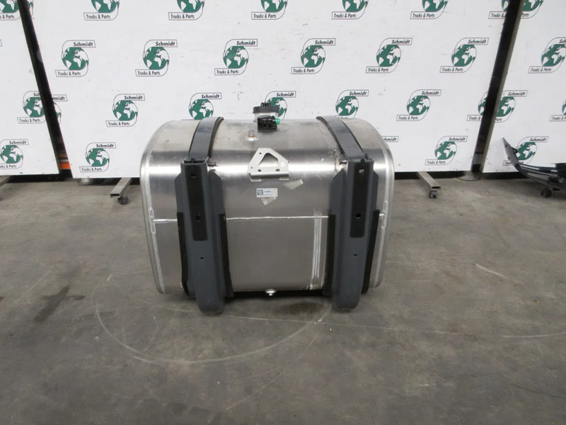DAF 2198080 DAF DIESEL TANK NIEUWE 335 LITER - Depósito de combustible para Camión: foto 4 DAF 2198080 DAF DIESEL TANK NIEUWE 335 LITER - Depósito de combustible para Camión: foto 4