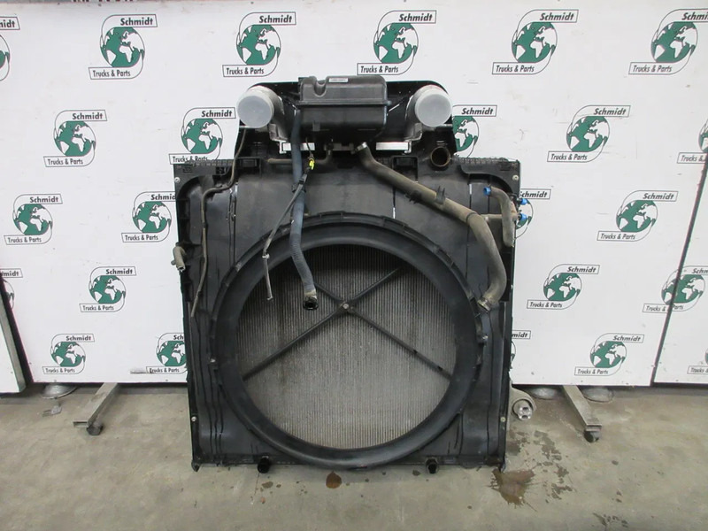 DAF 2204691 // 2050841 // 2125896 KOELER PAKKET DAF XF 480 MODEL 2020 - Radiador para Camión: foto 2 DAF 2204691 // 2050841 // 2125896 KOELER PAKKET DAF XF 480 MODEL 2020 - Radiador para Camión: foto 2