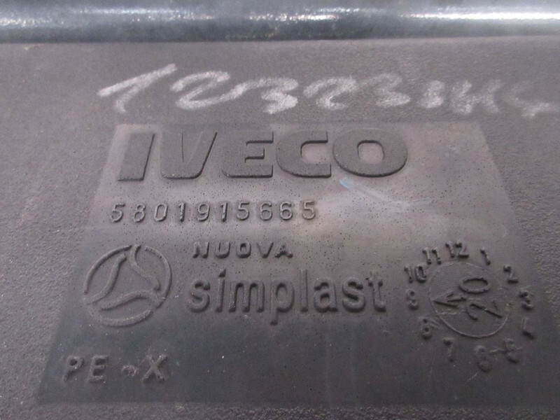 Iveco 5801915665 KLEINE BRANSTOF TANK S WAY LPG - Depósito de combustible para Camión: foto 5 Iveco 5801915665 KLEINE BRANSTOF TANK S WAY LPG - Depósito de combustible para Camión: foto 5